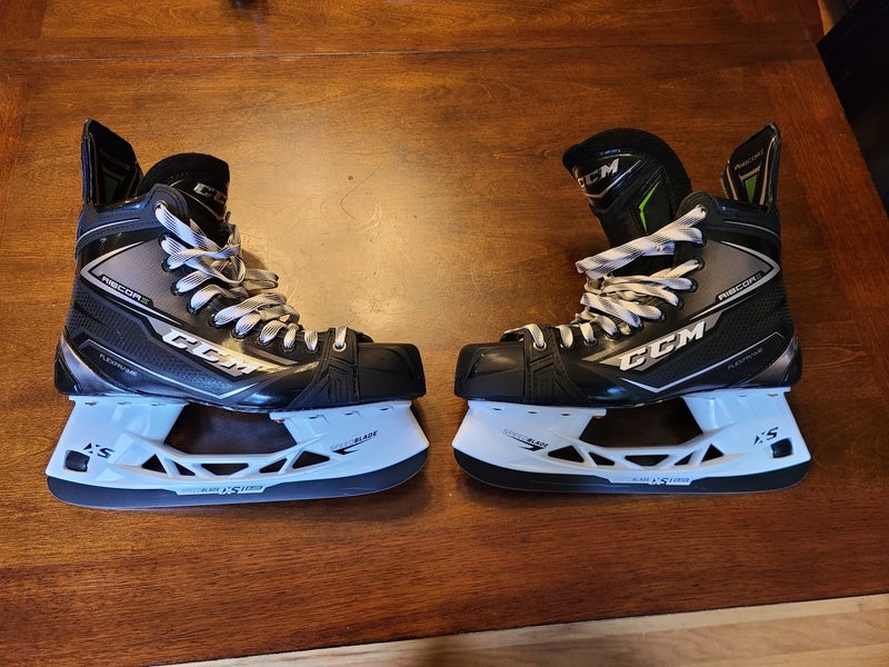 Senior Used CCM Ribcor 80K Hockey Skates Regular Width Size 9.5