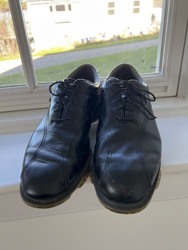 Black Men's Size 11.5 (Women's 12.5) Footjoy Golf Shoes