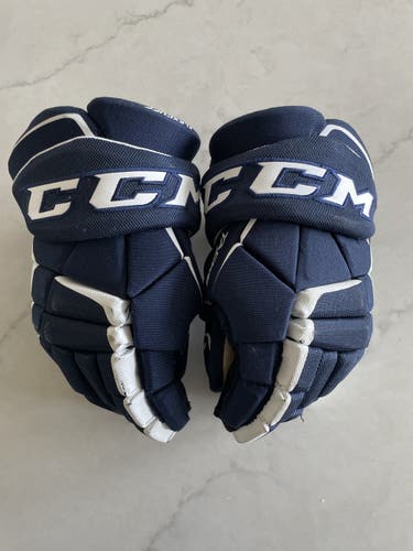 CCM Tacks 9060 11” Junior Gloves