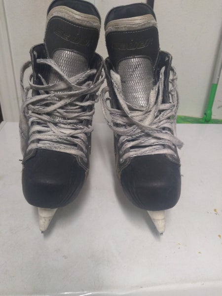 Senior Used Bauer Vapor X7.0 Hockey Skates Regular Width Size 7.5