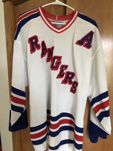 CCM New York Rangers Brendan Shanahan jersey