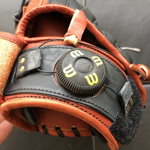 NWT Pro Issue Wilson A1957 Conform Dial Fit System 12.5 Baseball Glove