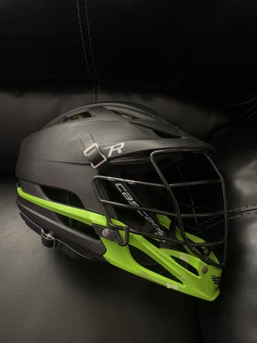 Black Cascade R Helmet