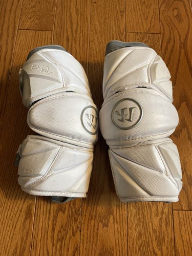 Used Medium Warrior Evo Pro Arm Pads