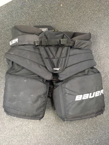 Black Senior Medium Bauer  Supreme S190 Hockey Goalie Pants