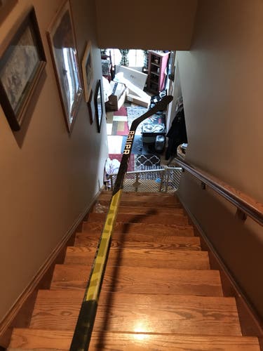 Senior Right Handed Supreme 3S Pro Hockey Stick