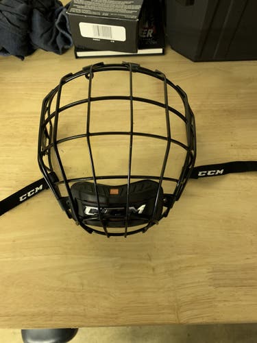 Ccm fm 780 Cage
