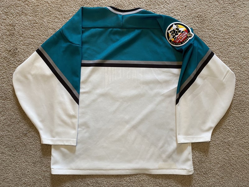 Vintage 1990's CCM BOSTON BRUINS (MED) Hockey Jersey w Stitched EMBLEM  White