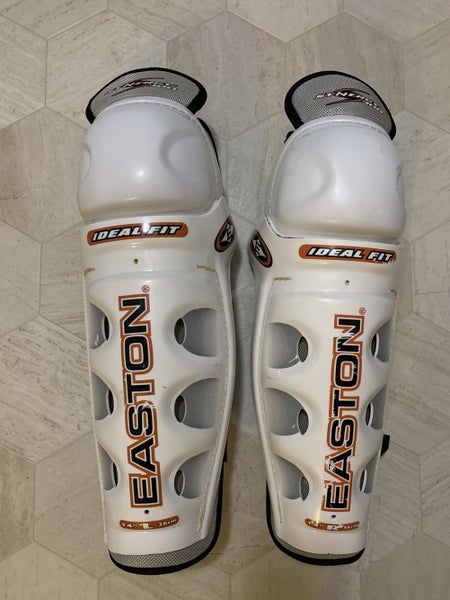 Easton Synergy 300 Hockey Shin Pads