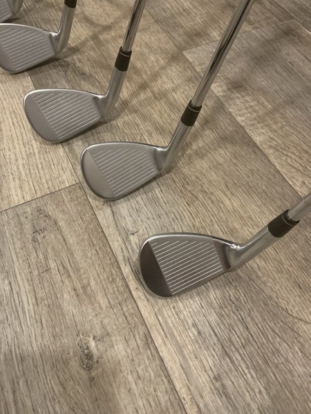 Men's Right Handed Stiff Flex Steel Shaft Apex 19 Iron Set