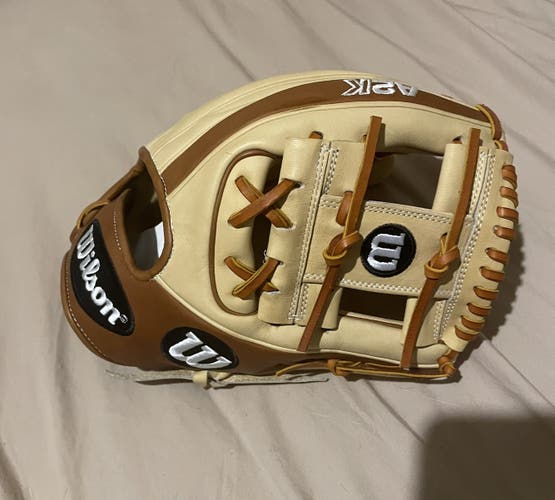 Wilson A2K 11.5 Baseball Glove
