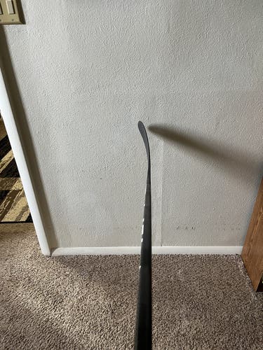 2-Pack. Senior Right Handed Ryan Ellis Mid Pattern Pro Stock XC9 ACF Grip Hockey Stick