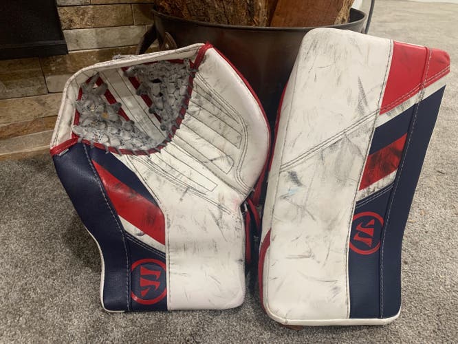 Warrior Ritual G5 junior blocker And Glove