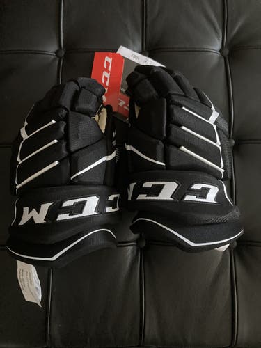 New Senior CCM JetSpeed FT370 Gloves 13"