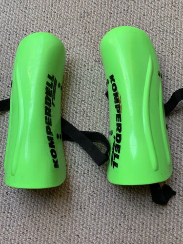 Green Komperdell World Cup Junior shin guards