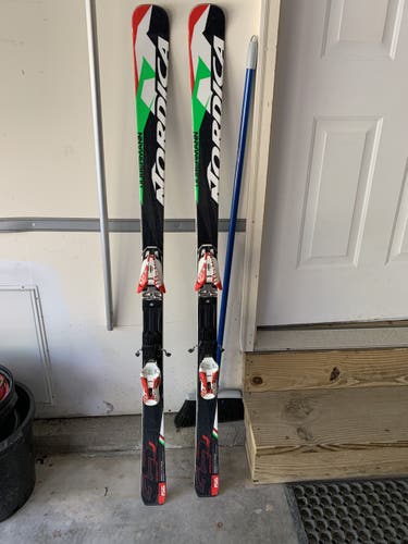 Nordica Jr GS Ski with binding, 156cm, 17m radius
