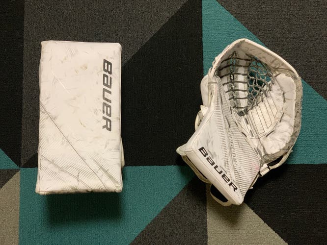White Senior S27 Regular Glove and Blocker (Used)