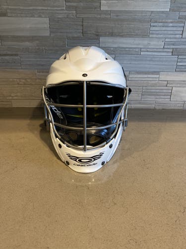 White Used Youth Player's Cascade CS-R Youth Helmet