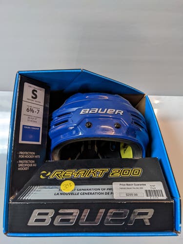 Royal blue New Small Bauer Re-Akt 200 Helmet