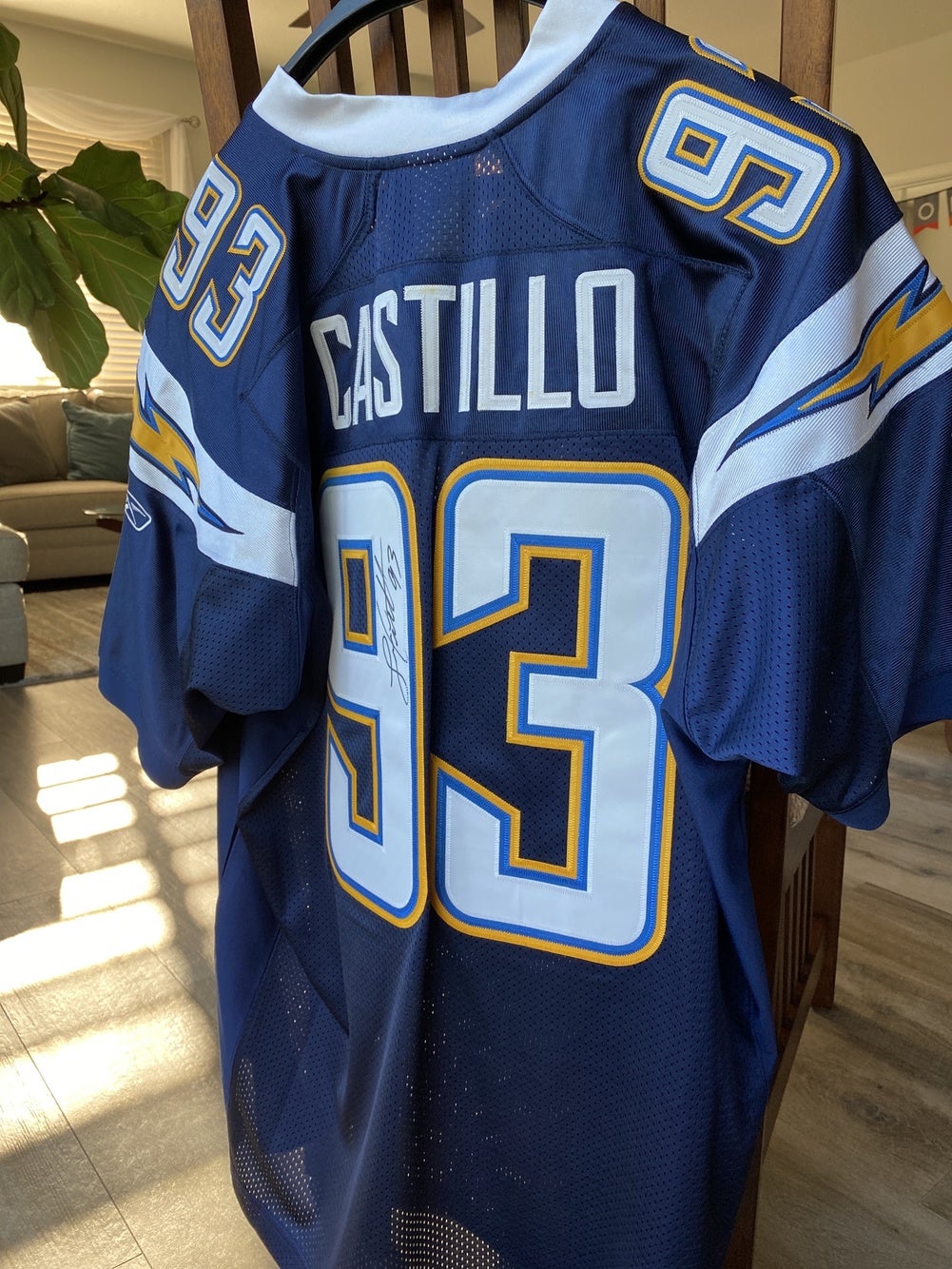 Luis Castillo #93 Signed Chargers Jersey - Reebok Onfield 52