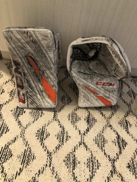 CCM Extreme Flex 4 Glove / Blocker Pro Stock