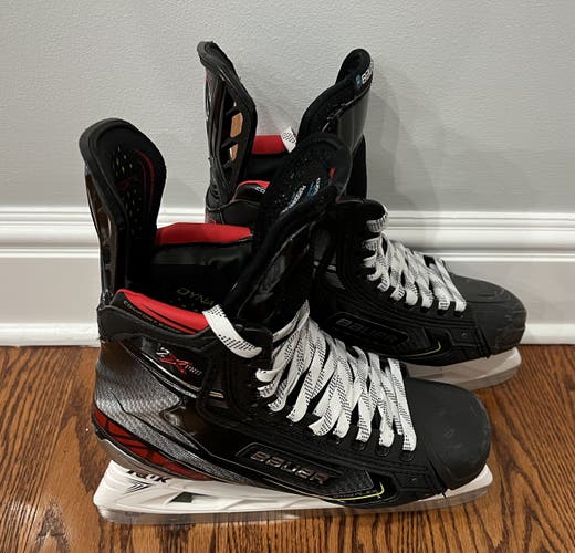 Senior Used Bauer Vapor 2X Pro Hockey Skates Regular Width Pro Stock Size 7