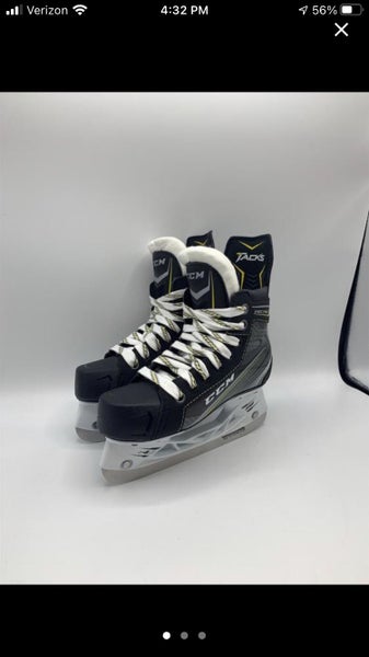 Brand New CCM Size 1 Hockey Skates - CCM Tacks Vector