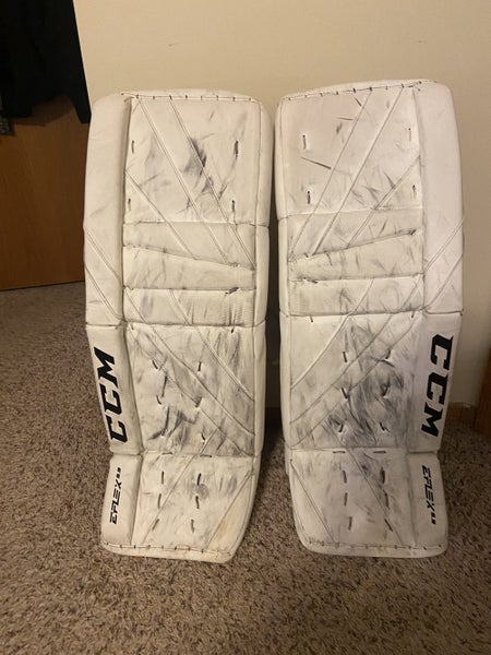 White 32" CCM Eflex5.9 Goalie Leg Pads