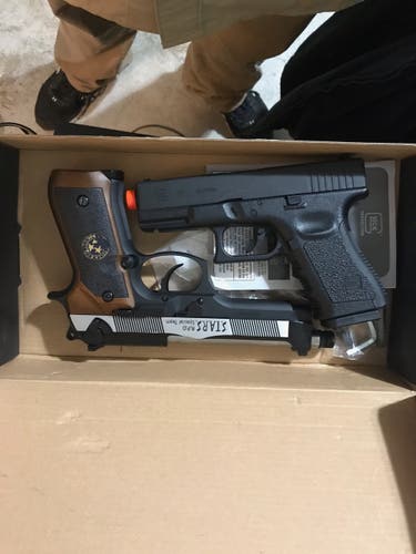 Air soft m9 stars and glock