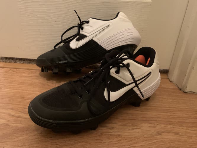 Nike Zoom molded cleats