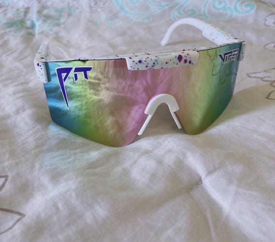 Viper Sunglasses White