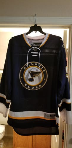 Blue Adult Unisex Used XXL Reebok Jersey