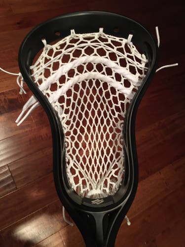 New StringKing Complete Mark1 Lacrosse Head with Stringking 3s Mesh And Graphite Shaft