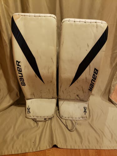 Used 35" Bauer Vapor 2X Goalie Leg Pads Pro Stock