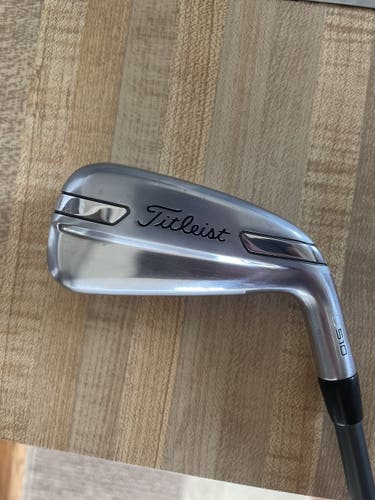 Titleist U510 2 Iron Stiff Flex
