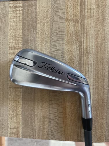 Titleist U510 4 Iron Stiff Flex