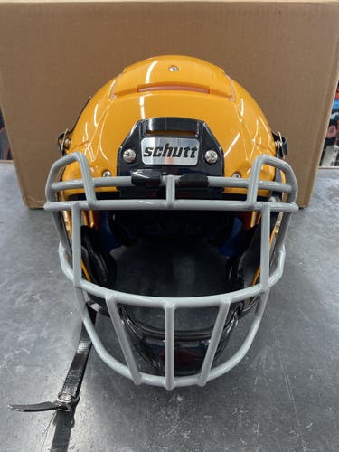Used Large Schutt F7 VTD Helmet