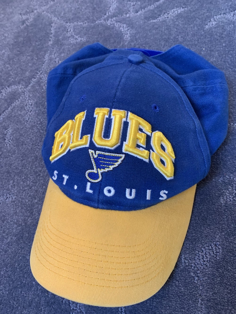 Vintage Sports Specialties NHL St. Louis Blues Hockey Snapback Cap Hat Blue