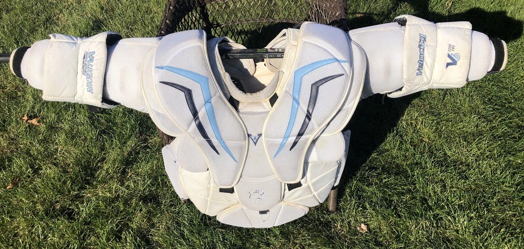 Senior Used Medium Vaughn Velocity V6 Goalie Chest Protector