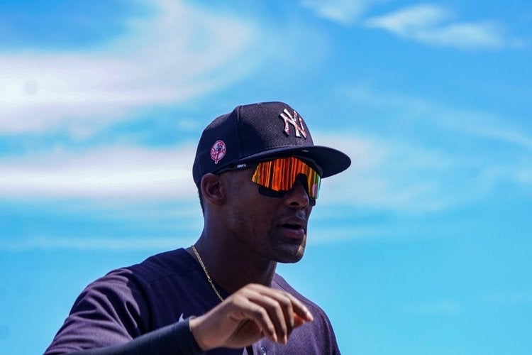 100 glasses baseball