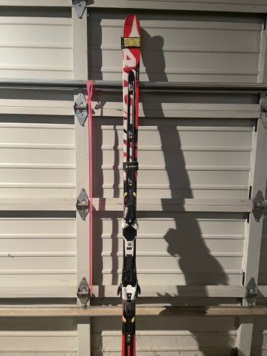 Downhill Skis FIS Atomic