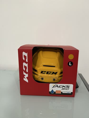 CCM Tacks 910