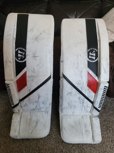 White Used Senior 34" Warrior Ritual G5 Goalie Leg Pads