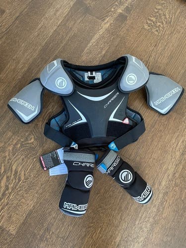 New Youth Large Maverik Charger Arm + Shoulder Pads Package