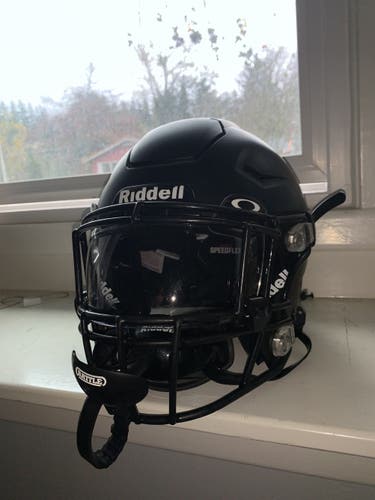 Used Large Riddell SpeedFlex Helmet