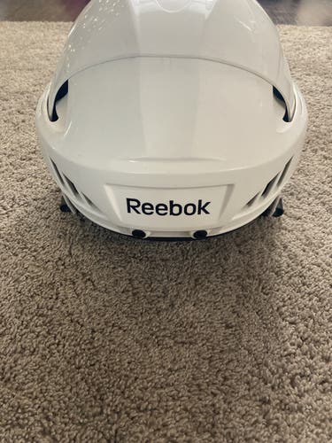 White Used Large Reebok  3K Helmet