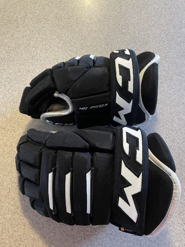 Black CCM 13" 4R Pro2 Gloves