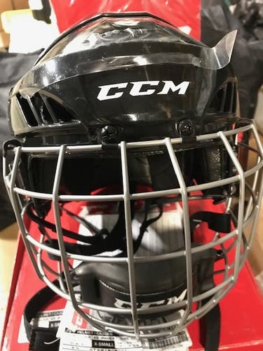 New XS CCM XT Helmet/Cage Combo