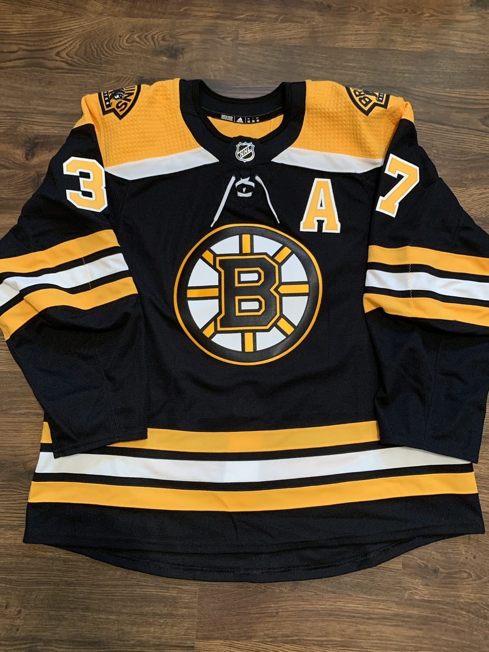 NHL Boston Bruins Authentic Patrice Bergeron Adidas Size 46 (Small