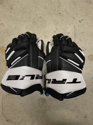 Black Senior Used True Gloves 14"